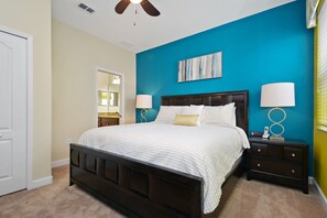 Family House, Multiple Beds, Accessible, Pool View | 4 bedrooms, Egyptian cotton sheets, premium bedding - Holiday Villa w Pool & Spa Orlando (Davenport)