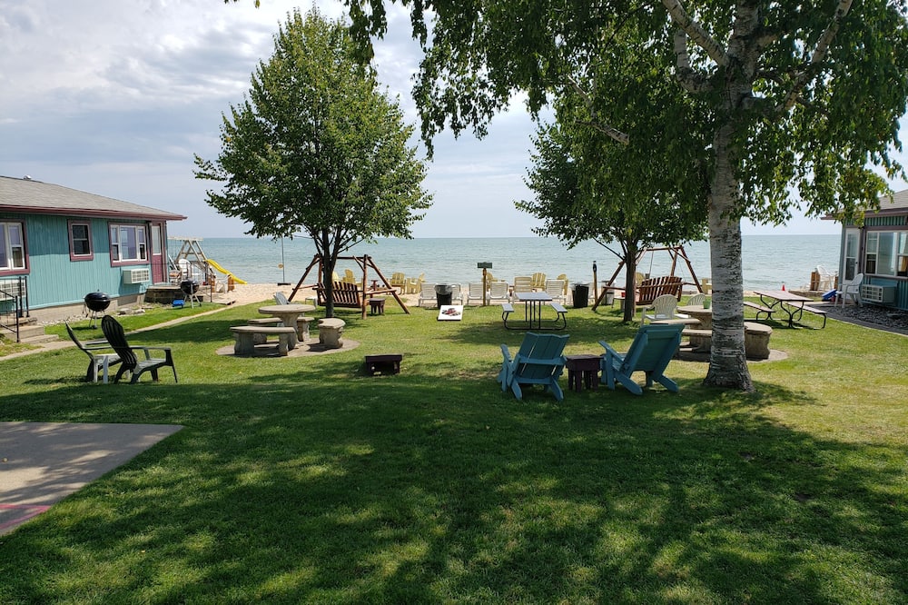 Paradise Beach Resort