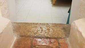 Ảnh chưa phân loại, 4 trong số 12 ảnh, nút