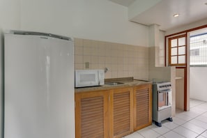 Basic-Apartment, Mehrere Betten, Nichtraucher | Eigene Küche | Kühlschrank, Mikrowelle, Ofen