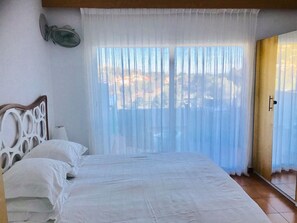 1 sovrum, ljudisolering, strykjärn/strykbräda och wi-fi