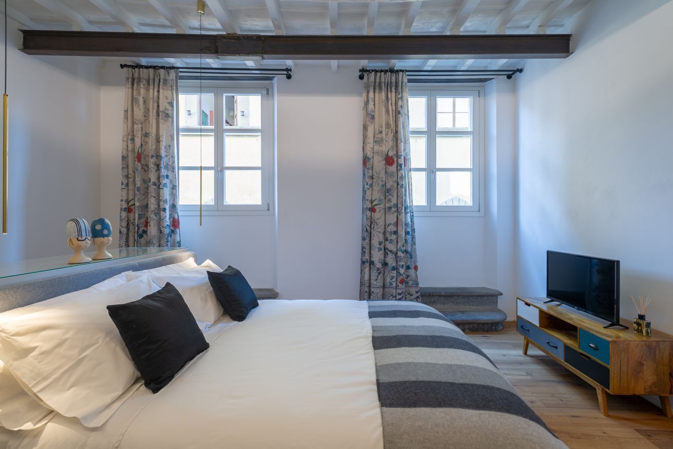 2 slaapkamers, een strijkplank/strijkijzer, wifi, beddengoed