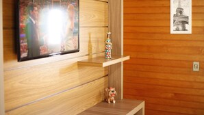 Apartment, Mehrere Betten, Nichtraucher | Fernseher