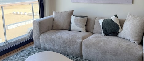 TV, video library