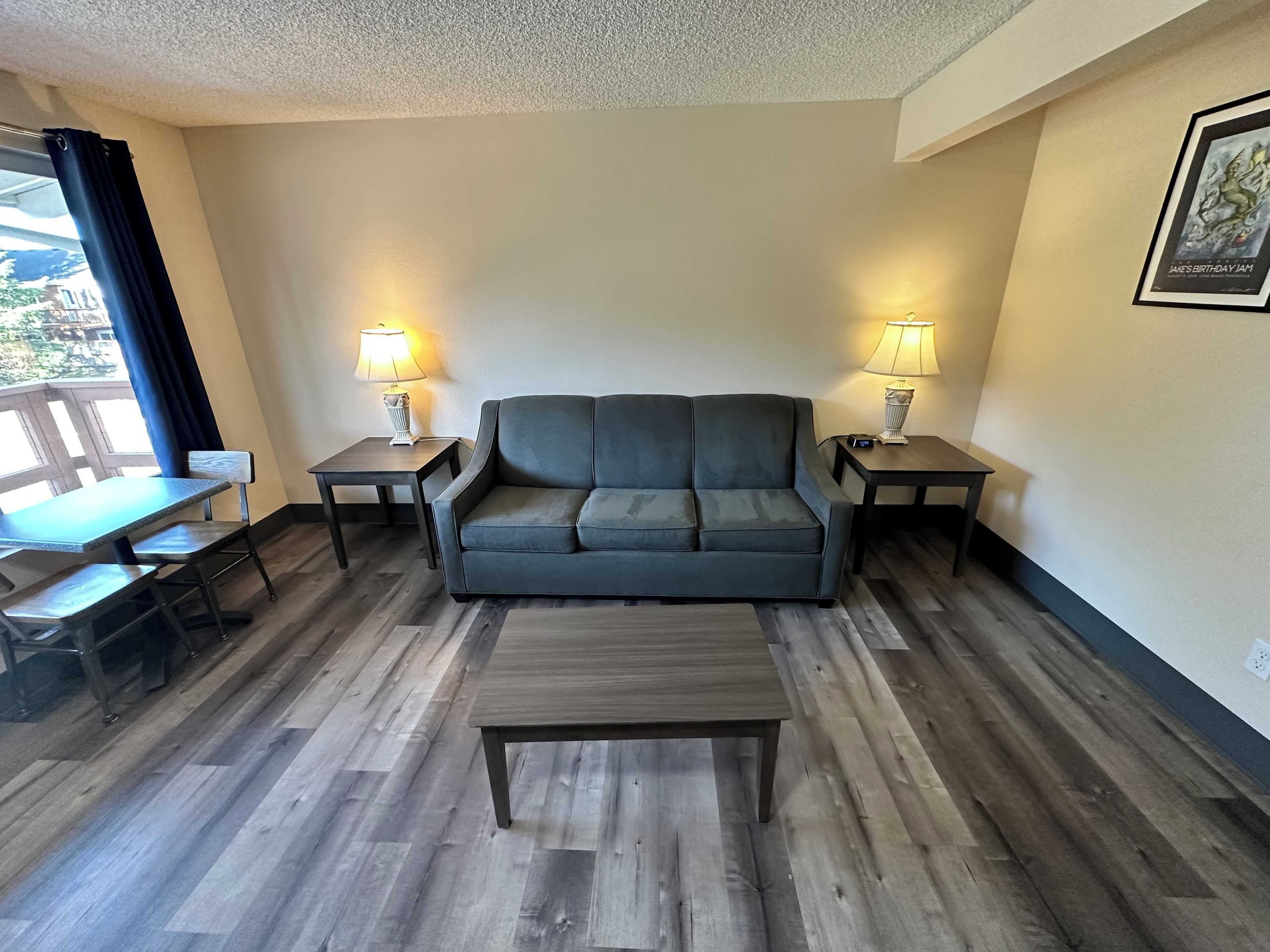 패밀리 스위트 | 암막 커튼, 무료 WiFi, 침대 시트