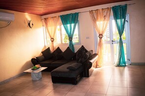 Living area - Résidence hôtelière Borel (Douala)