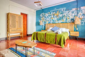 Standard Room (Queen), Private Bathroom | Free WiFi, bed sheets - Socialtel Atitlan (Panajachel)