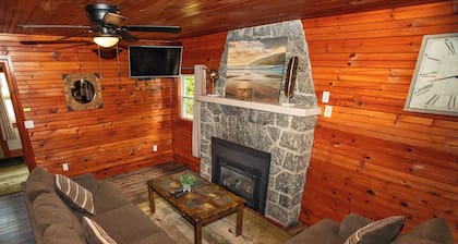 Beach Cottages at Lake George
