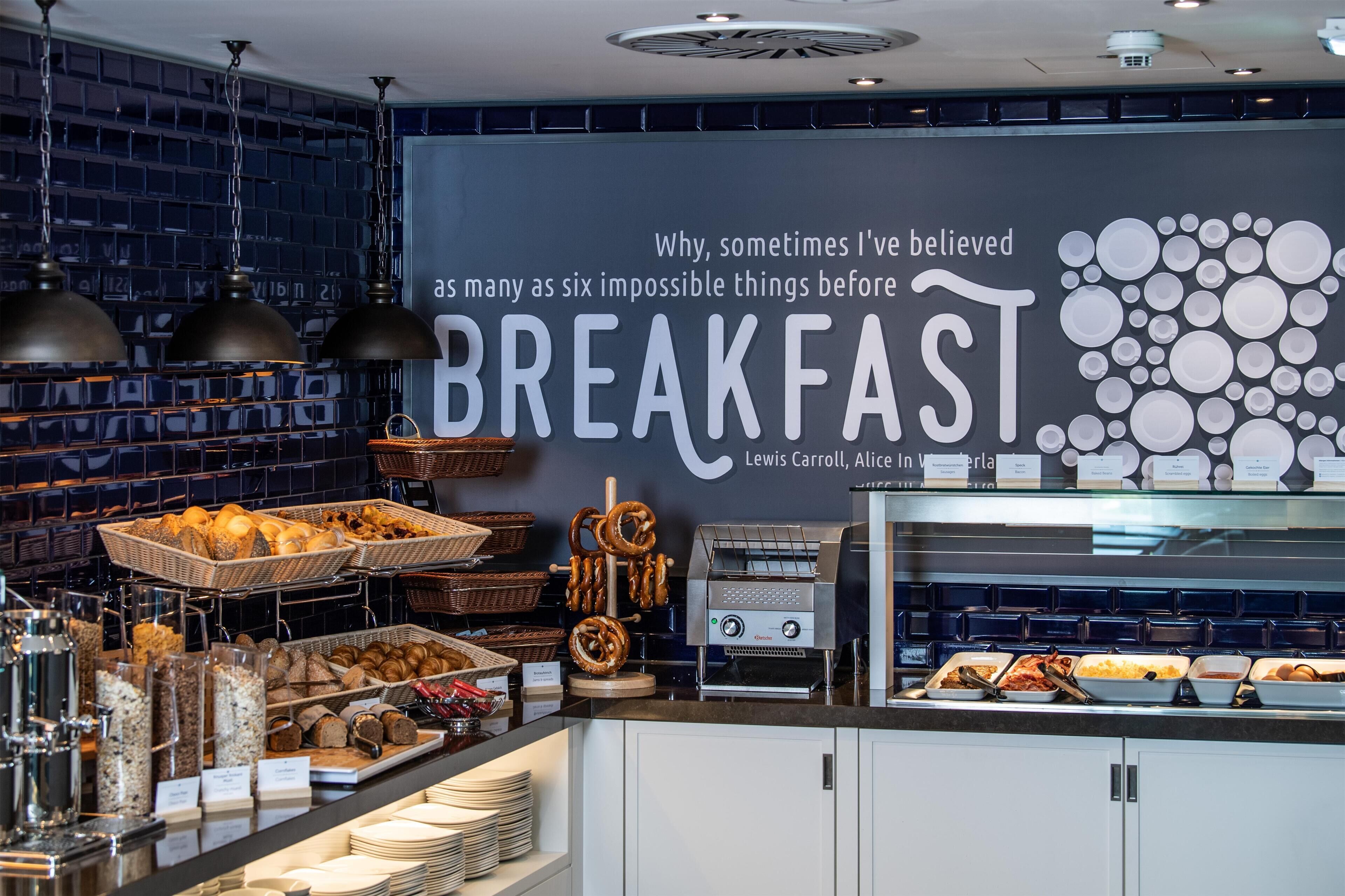 Daily buffet breakfast for a fee