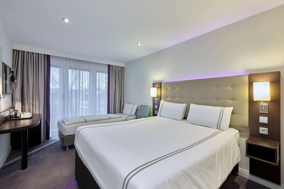 Chambre Triple Standard | Chambres insonorisées, Wi-Fi gratuit, draps fournis