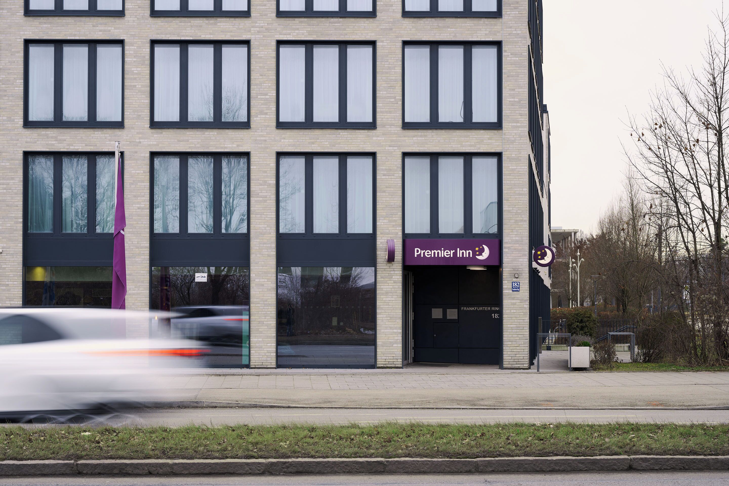 Foto - Premier Inn München City Schwabing
