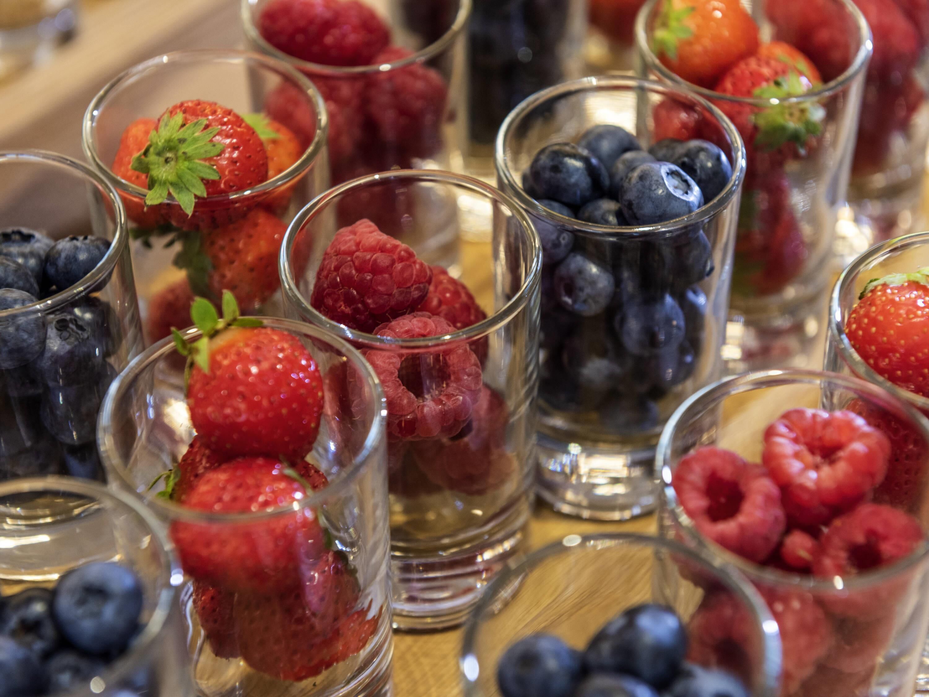 Daily buffet breakfast (EUR 33 per person)