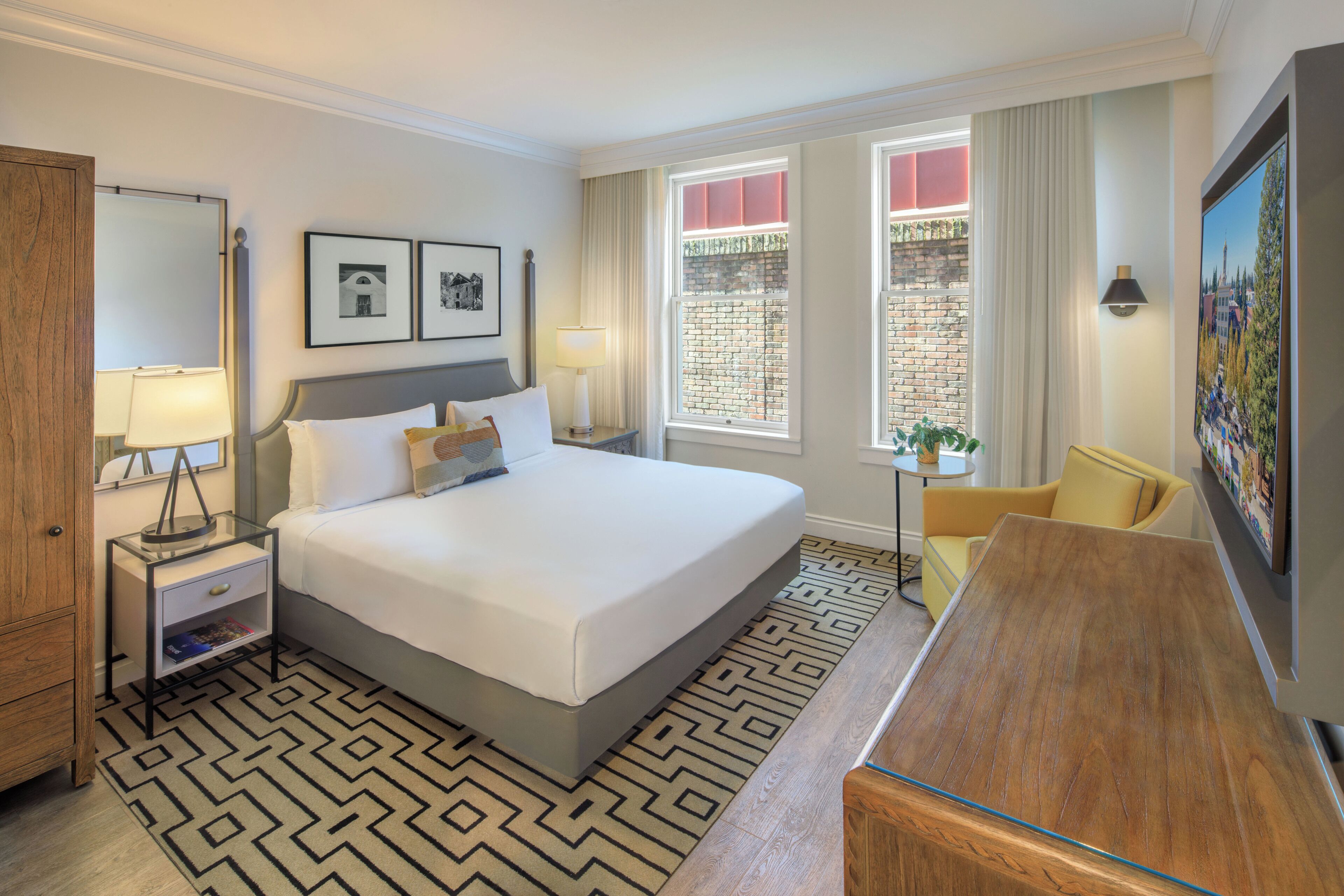 Standardzimmer, 1 King-Bett | Hochwertige Bettwaren, Zimmersafe, Verdunkelungsvorhänge