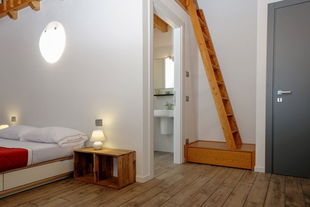 Studio | Minibar, Schreibtisch, Babybetten, Bettwäsche