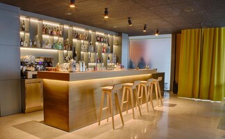 Bar (en la propiedad)