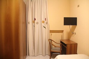 Room - Hotel Cristal (Bari)