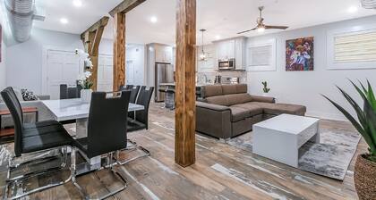 Urban Oasis 4BD House close to FQ