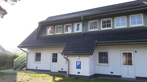 Imagen sin descripción, 4 de 16, botón