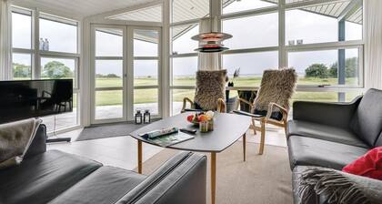 Nice home in Nordborg with sauna