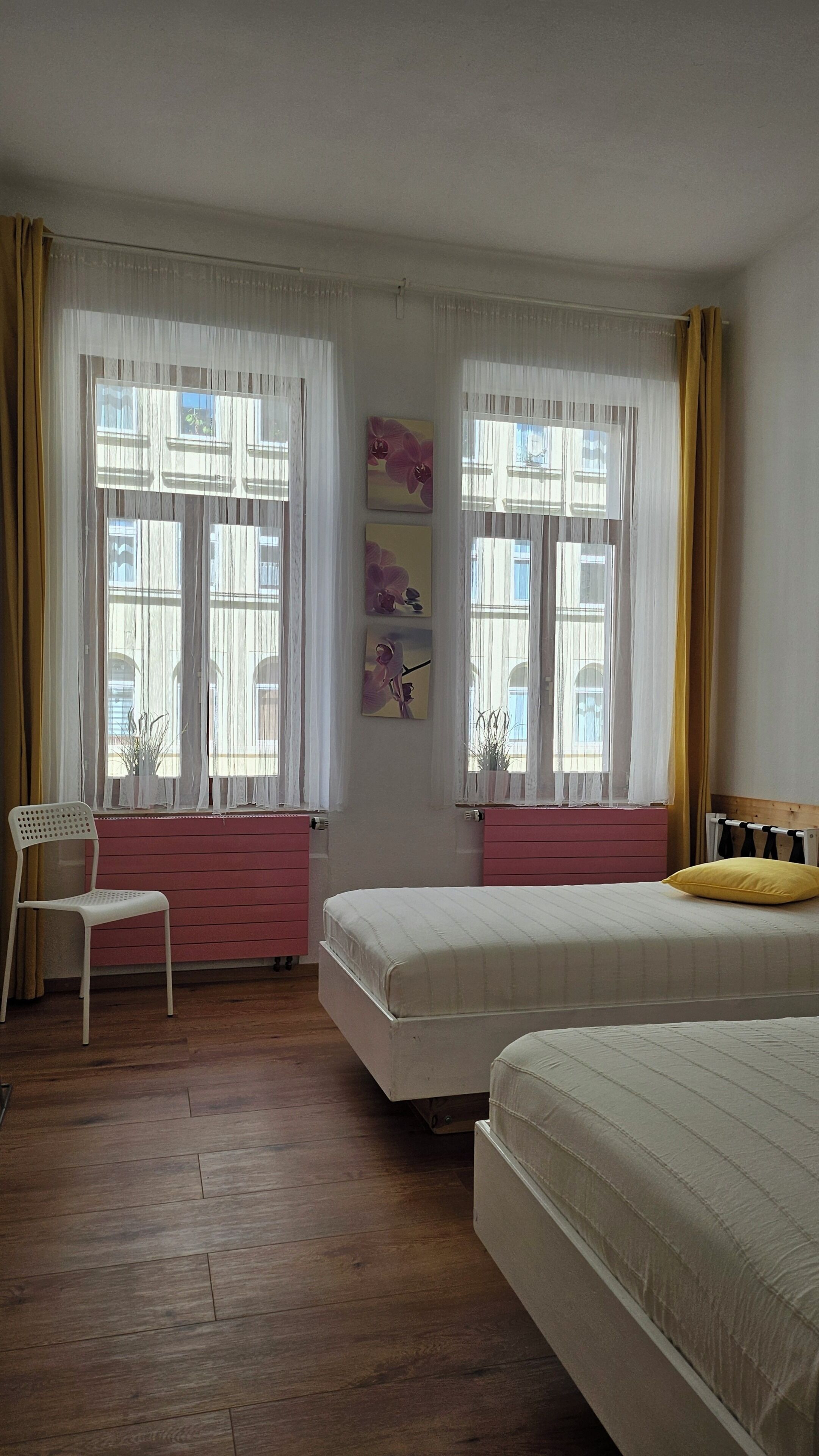 2 Schlafzimmer, Bügeleisen/Bügelbrett, Reisekinderbett, kostenloses WLAN