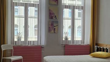 2 Schlafzimmer, Bügeleisen/Bügelbrett, Reisekinderbett, kostenloses WLAN