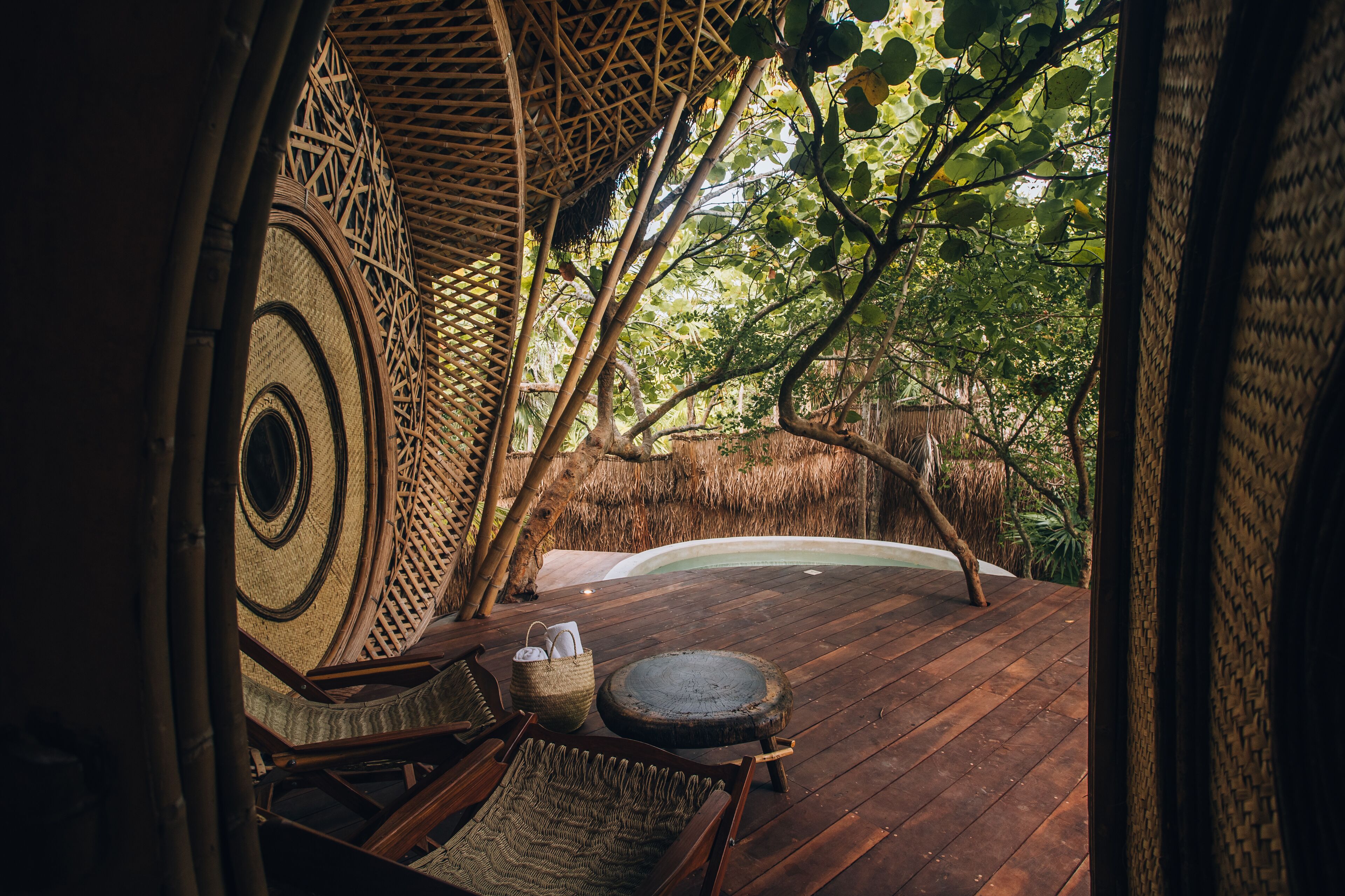 Plunge Pool Mayan Suite | Ropa de cama de alta calidad, wifi gratis y ropa de cama 