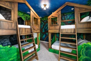 Luxury Villa, Multiple Beds | Blackout drapes, iron/ironing board, free WiFi - 9 Bedroom Luxury Solara Resort Villa (Orlando)