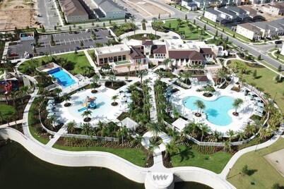 9 Bedroom Luxury Solara Resort Villa