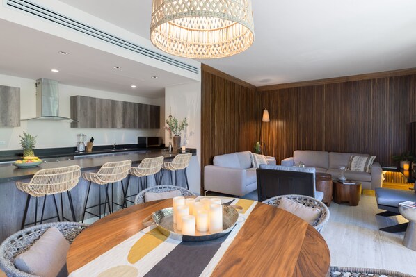 Apartment, 2 Bedrooms, Non Smoking | Living area