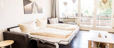 Televisión, reproductor de DVD y estéreo