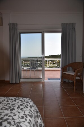 4 bedrooms, in-room safe, iron/ironing board, travel cot