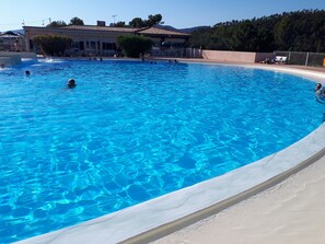 Piscine extérieure