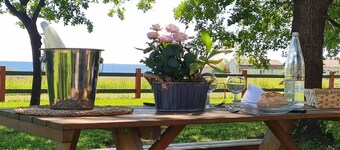 Résidence bord de mer, villas équipées climatisées accès privé à la plage 