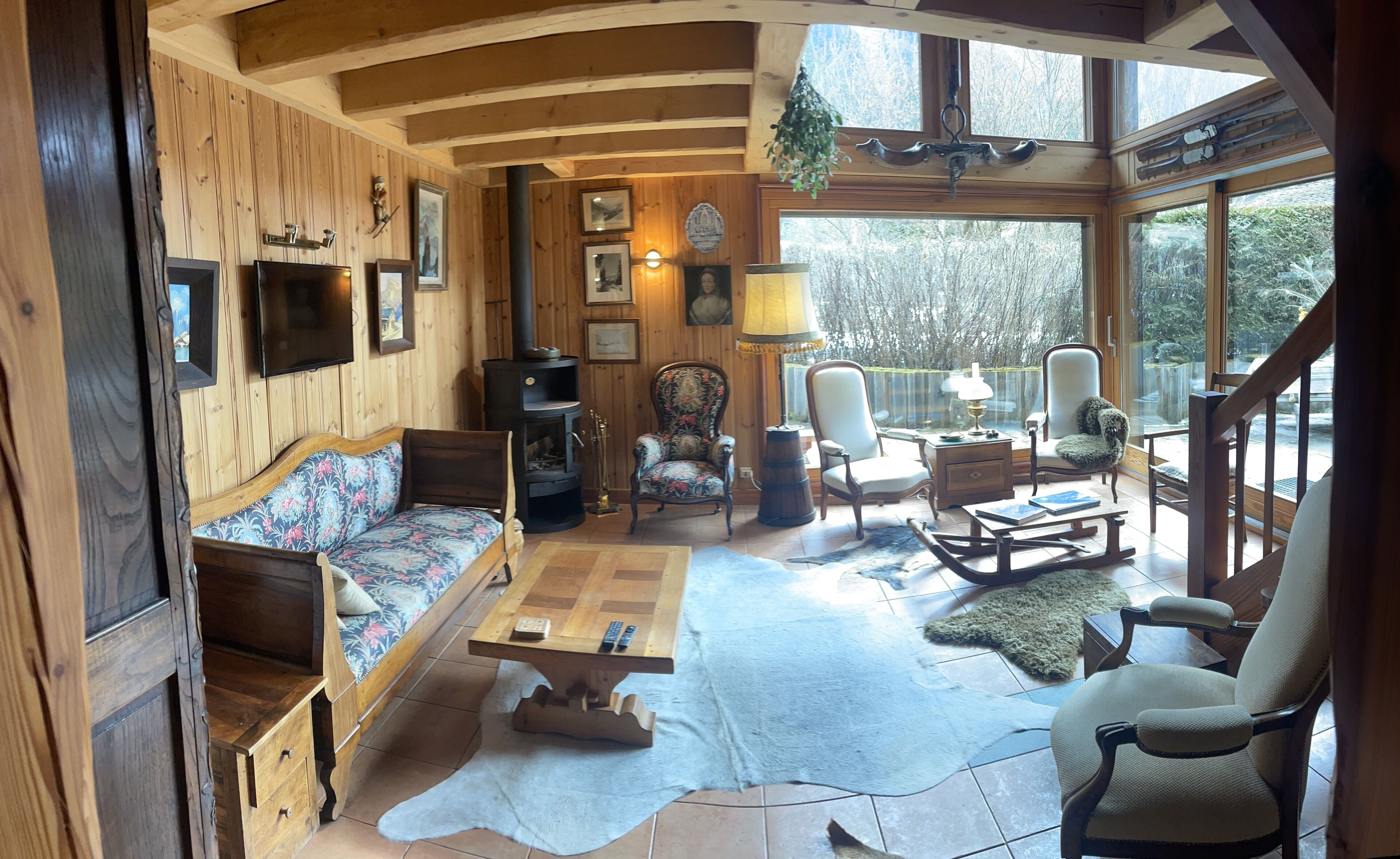 Télévision, livres, imprimantes