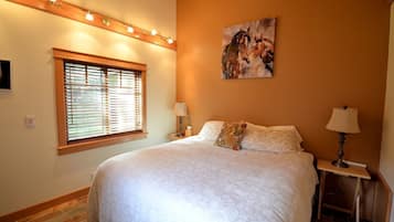 1 bedroom, WiFi (free), bed sheets