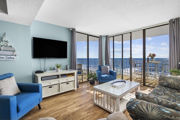 Smart TV, DVD player