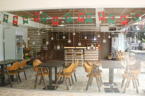 Bar-cafetería