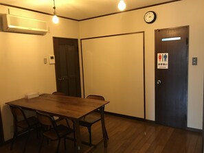 Living area - Santiago guest house Kyoto annex (Kyoto)