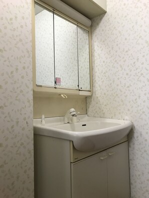 Bathroom - Santiago guest house Kyoto annex (Kyoto)