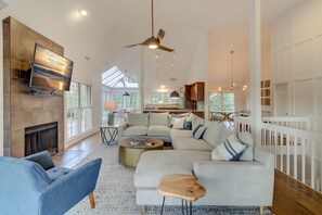 Smart TV, table football, ping pong