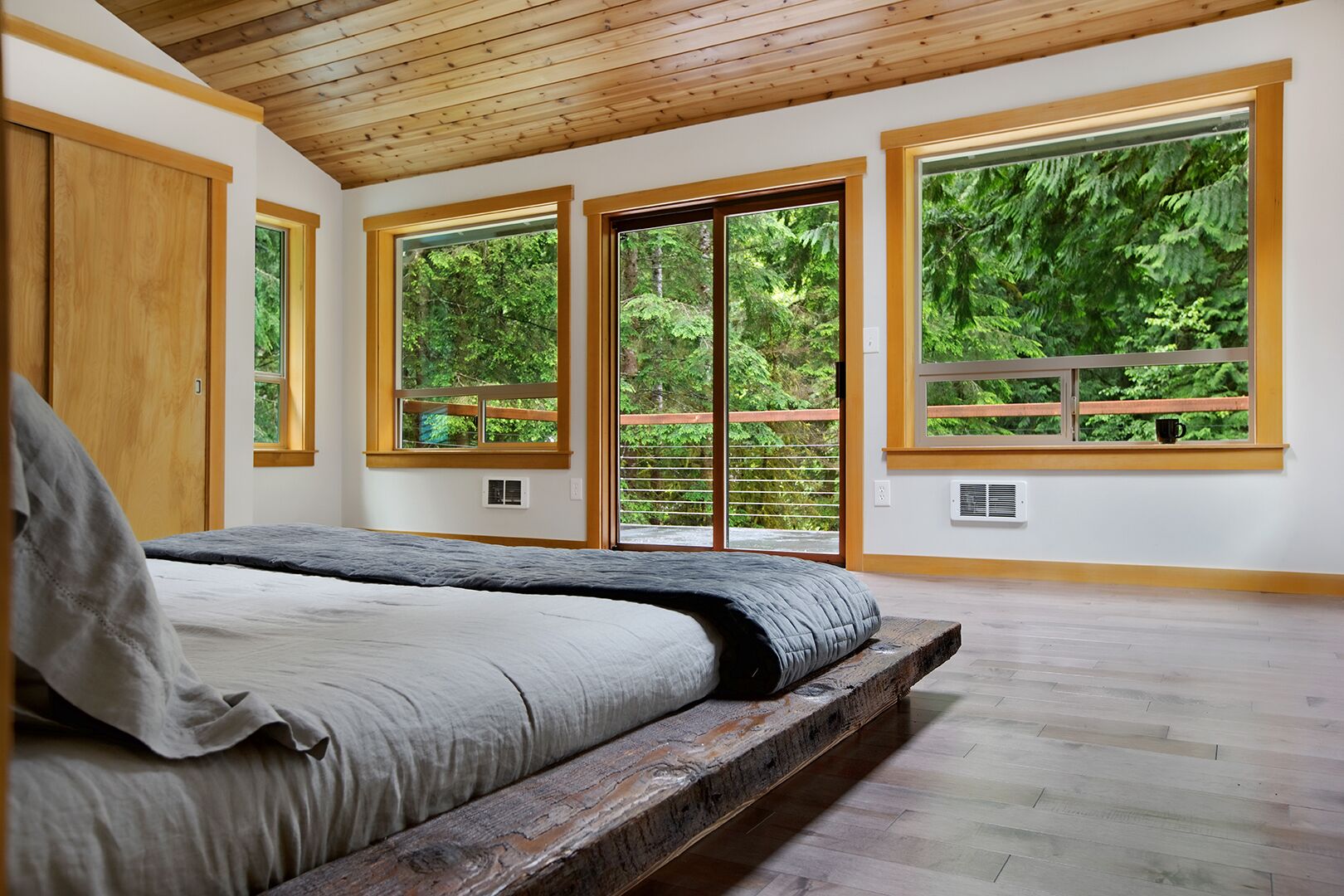 3 habitaciones, wifi gratis y ropa de cama 