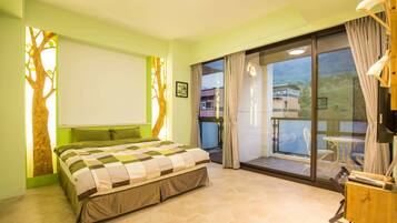 Double Room, Non Smoking (302) | Premium bedding, blackout drapes, soundproofing, WiFi (free)