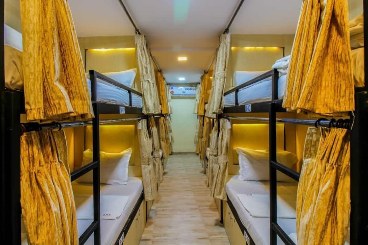 Executive Shared Dormitory | Living area