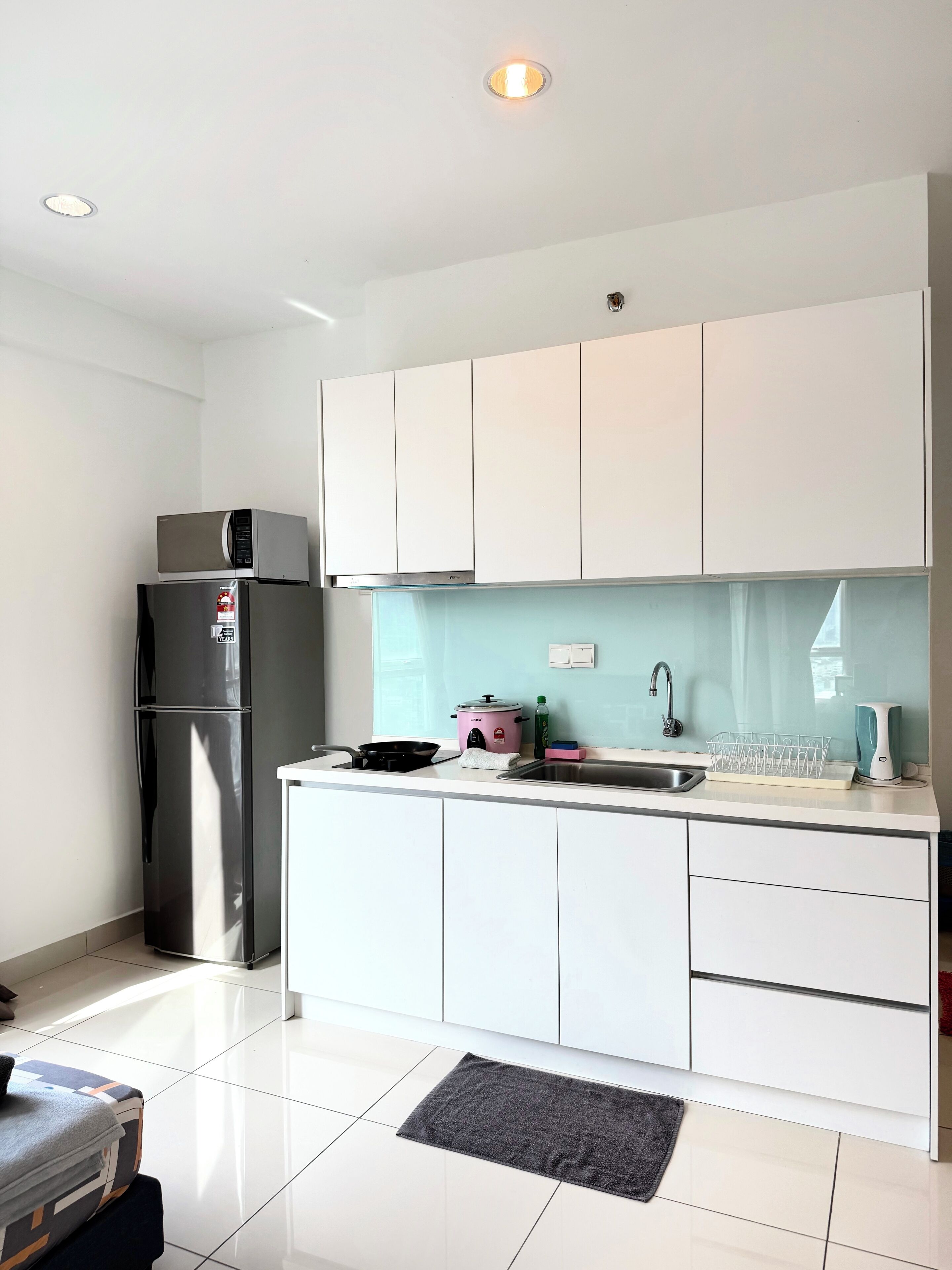 Superior Studio, Partial Ocean View | Private kitchen