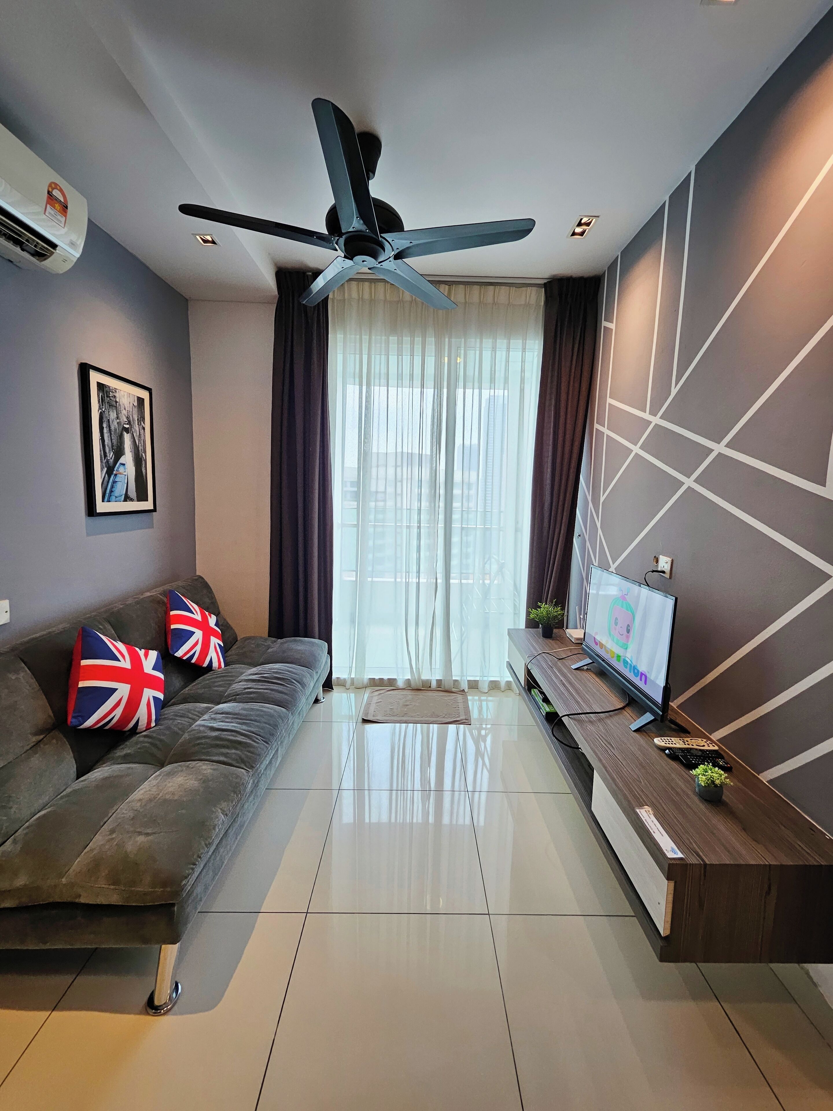 ด้านหน้าที่พัก