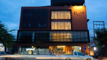 Front of property - evening/night