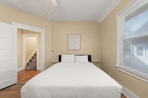 5 bedrooms, iron/ironing board, travel crib, WiFi