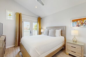 3 slaapkamers, een strijkplank/strijkijzer, internet, beddengoed