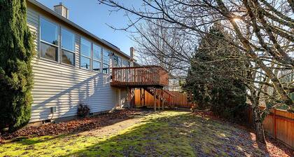 Renovated Portland Single Story Home- Wine Country, Amaterra, Nike, Zoo, Intel