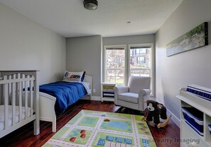 3 slaapkamers, gratis wifi, beddengoed, rolstoeltoegang